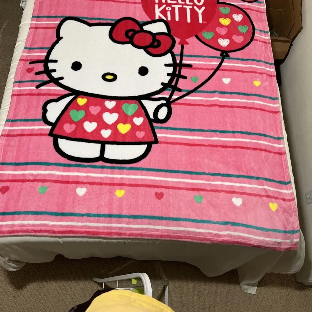 Hello Kitty Throw Blanket White Pink Oversized  Plush Fleece Soft 58X81”